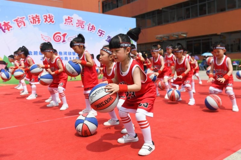 TAA再遭伤情打击2025报销：后防问题困扰阿隆索，解决不好就下课